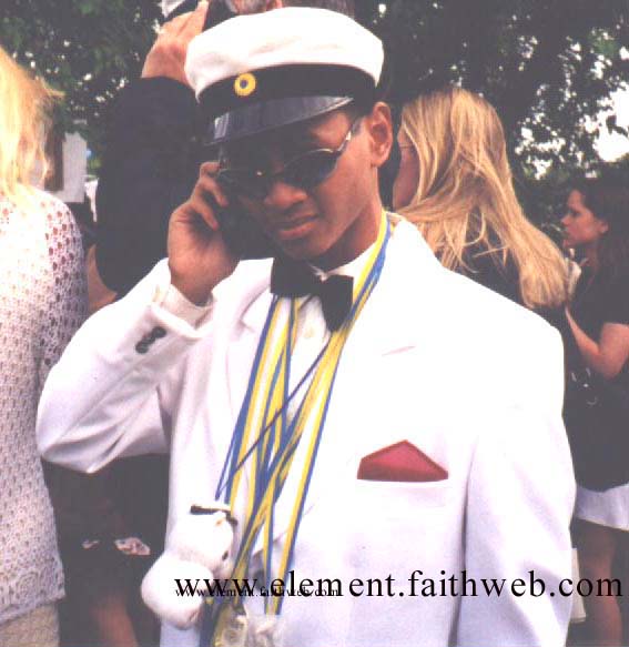 007.jpg (53120 bytes)